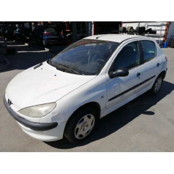 peugeot 206 berlina del año 2002