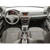 opel astra h (a04) del año 2004
