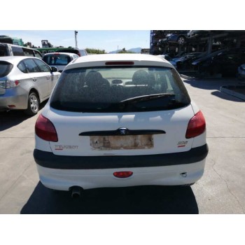 peugeot 206 berlina del año 2002