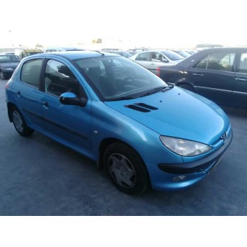 peugeot 206 berlina del año 2000