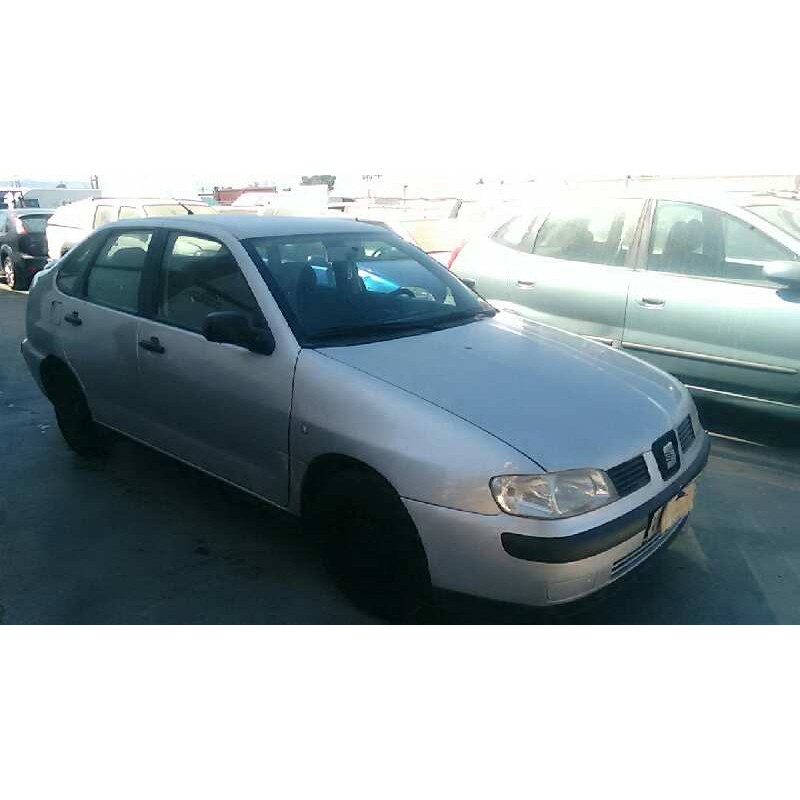 seat cordoba berlina (6k2) del año 2000