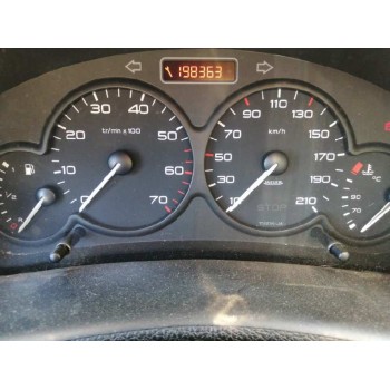 peugeot 206 berlina del año 2002