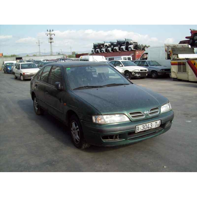 nissan primera berlina (p11) del año 1997