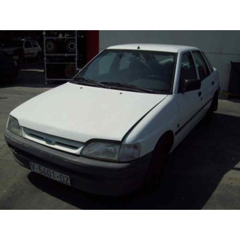 ford escort berlina/turnier del año 1992