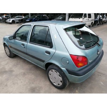 ford fiesta berlina (dx) del año 2001