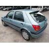 ford fiesta berlina (dx) del año 2001