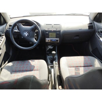 seat cordoba berlina (6k2) del año 2002