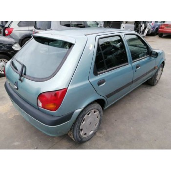 ford fiesta berlina (dx) del año 2001