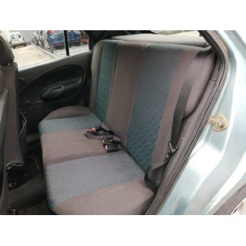 ford fiesta berlina (dx) del año 2001