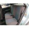 ford fiesta berlina (dx) del año 2001