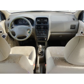 kia carens i monospace (fc, fj) del año 2001