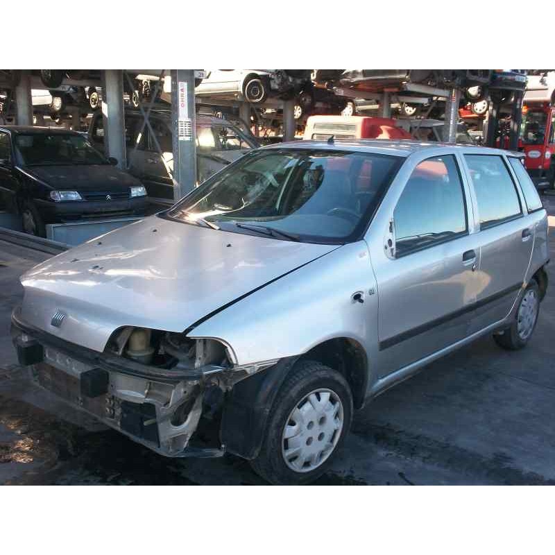 fiat punto berlina (176) del año 1999