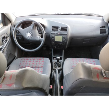 seat cordoba berlina (6k2) del año 2001