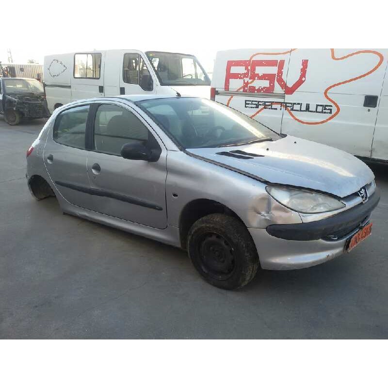 PEUGEOT 206 BERLINA