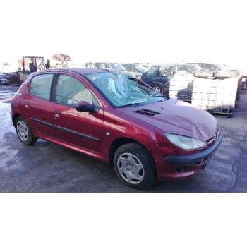 peugeot 206 berlina del año 2000