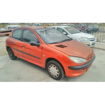 peugeot 206 berlina del año 2001