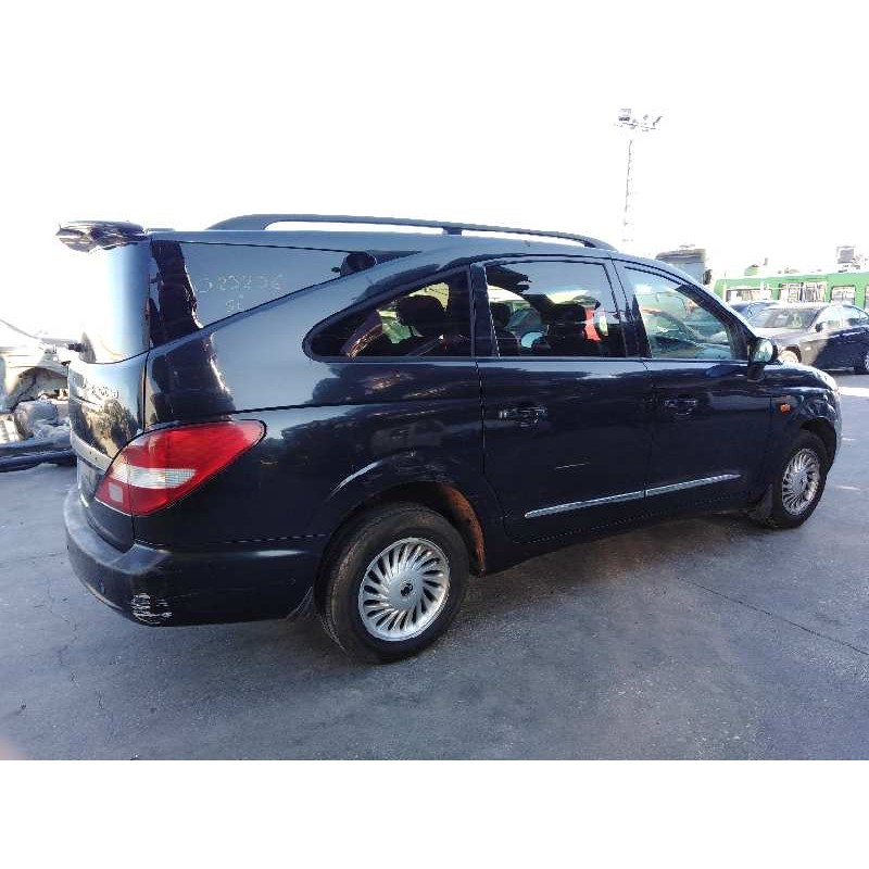 SSANGYONG RODIUS I 2005