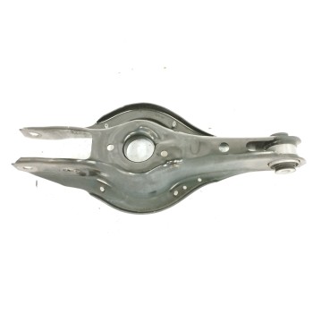 Recambio de brazo suspension inferior trasero derecho para bmw serie 4 cabrio (f33) 2.0 referencia OEM IAM 6867540  