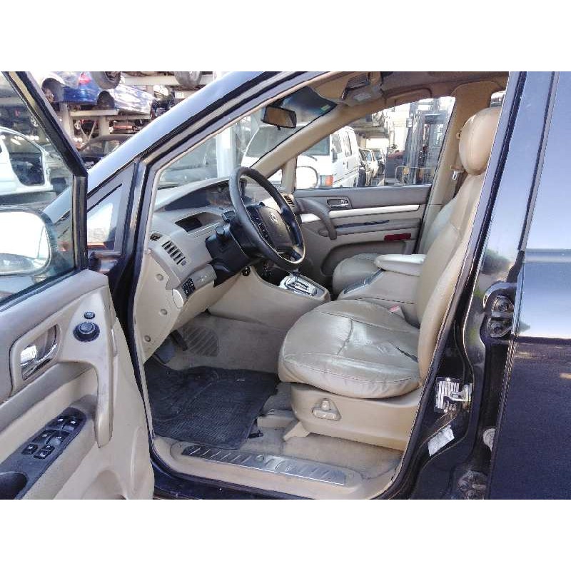 SSANGYONG RODIUS I 2005