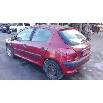 peugeot 206 berlina del año 2000