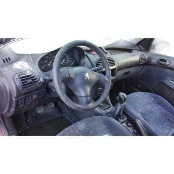 peugeot 206 berlina del año 2000