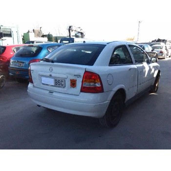 opel astra g berlina del año 2002