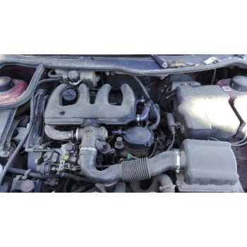 peugeot 206 berlina del año 2000