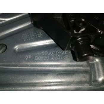 Recambio de elevalunas delantero derecho para renault megane iii berlina 5 p 1.2 16v referencia OEM IAM 807200001R 807301396R 