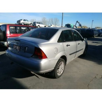 ford focus berlina (cak) del año 1999