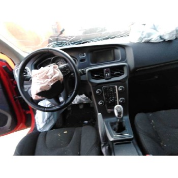 volvo v40 del año 2013