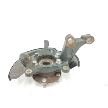 Recambio de mangueta delantera izquierda para toyota auris 2.2 d-cat referencia OEM IAM   