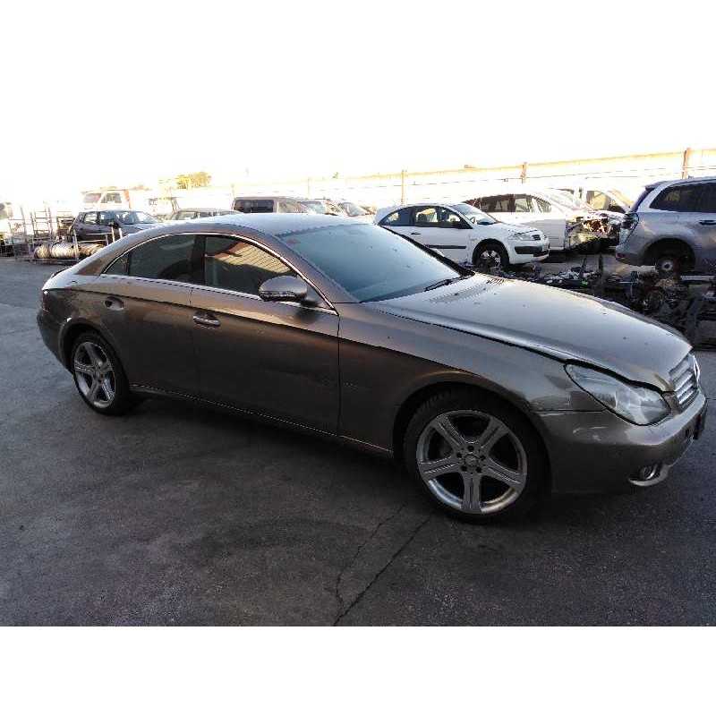 MERCEDES-BENZ CLS (C219)