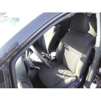 toyota auris del año 2007