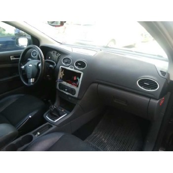 ford focus berlina (cap) del año 2005