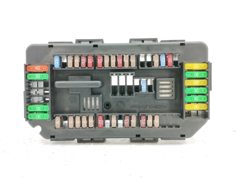 Recambio de caja reles / fusibles para bmw serie 4 cabrio (f33) 2.0 referencia OEM IAM 61149389068 Recambio de caja reles / fusibles para bmw serie 4 cabrio (f33) 2.0 referencia OEM IAM 61149389068