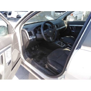 opel vectra c berlina del año 2006