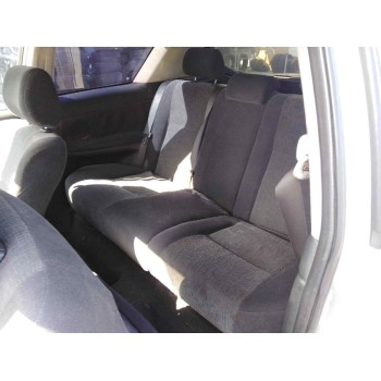 toyota corolla (e12) del año 2003