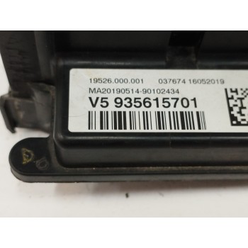 Recambio de caja reles / fusibles para bmw serie 4 cabrio (f33) 2.0 referencia OEM IAM V5935615701  