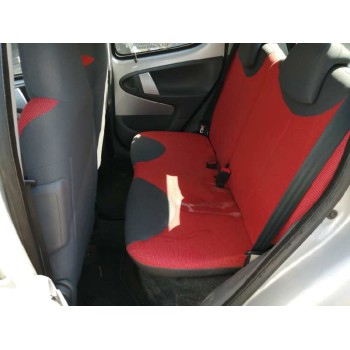 peugeot 107 del año 2008