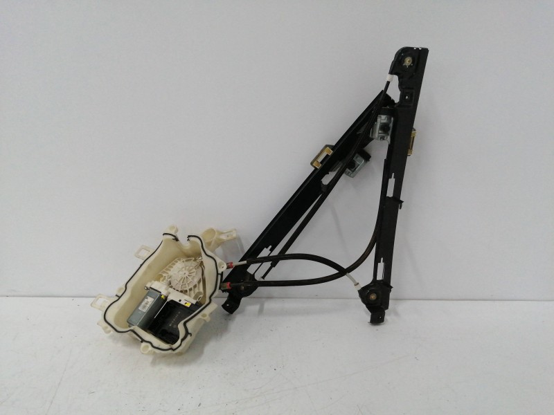 Recambio de elevalunas delantero izquierdo para seat altea (5p1) 2.0 tdi referencia OEM IAM 5P0837401J 1T0959701D Recambio de elevalunas delantero izquierdo para seat altea (5p1) 2.0 tdi referencia OEM IAM 5P0837401J 1T0959701D