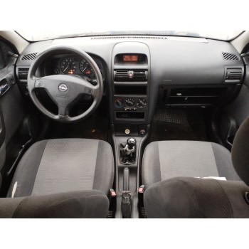 opel astra g berlina del año 2003
