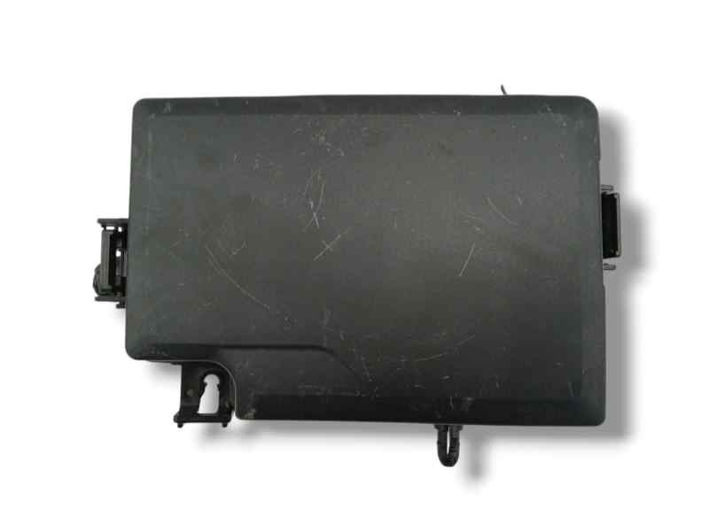 Recambio de caja reles / fusibles para kia niro e-niro drive referencia OEM IAM 91220Q4422  