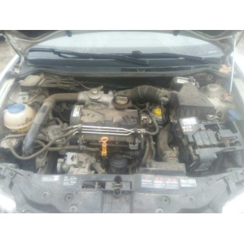 seat ibiza (6l1) del año 2008