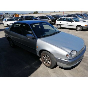 toyota corolla (e11) del año 1999