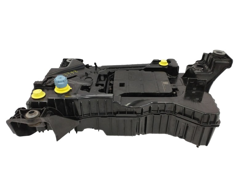 Recambio de deposito adblue para citroën c4 picasso 1.6 blue-hdi fap referencia OEM IAM 9813676080 Recambio de deposito adblue para citroën c4 picasso 1.6 blue-hdi fap referencia OEM IAM 9813676080