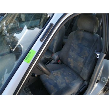 toyota corolla (e11) del año 1999