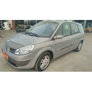 renault scenic ii del año 2004