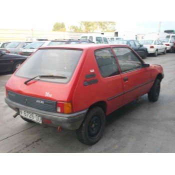 peugeot 205 berlina del año 1989