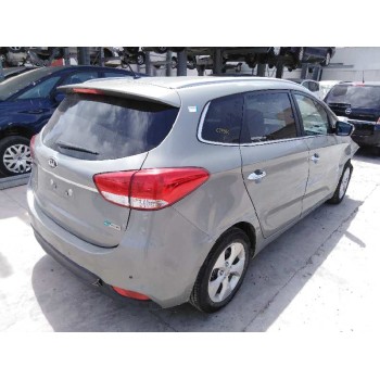 kia carens iv del año 2015