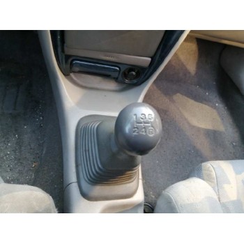 toyota corolla (e11) del año 1999